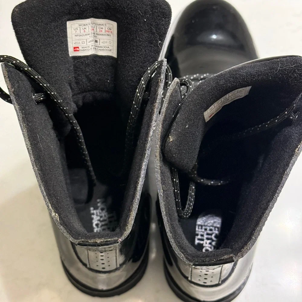 The North Face Ballard Lace‎ Patent Boots Women 7 Black New Waterproof NF0A2UWM